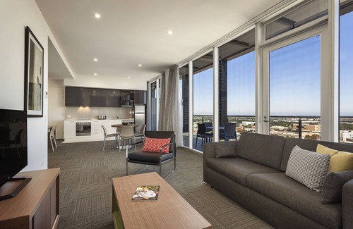 Adelaide Central Business District Apartment | Quest on Franklin