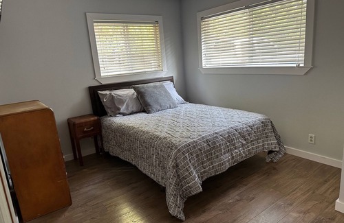 Olympia Other | Quiet 3 bd 1 bath recently remodeled home in a beach community