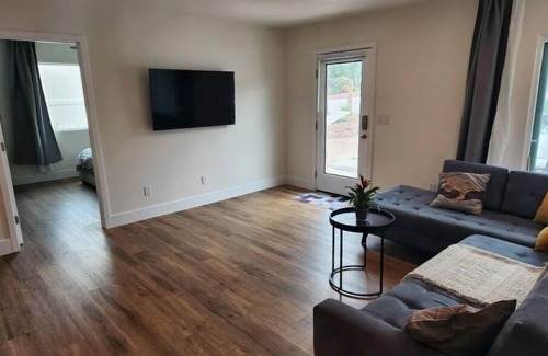 El Cajon House | Quiet and convenient