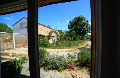 Thaire Apartment | Quiet and qualitative cottage countryside and sea in school