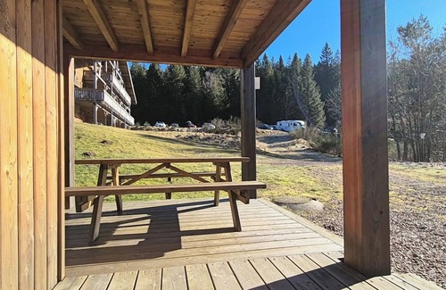 La Bresse Apartment | quiet apartment at the col des feignes, panoramic view of the station honneck