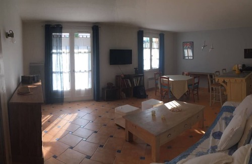 La Mole Apartment | Quiet apartment - Vallée de la Môle near the Gulf of Saint-Tropez