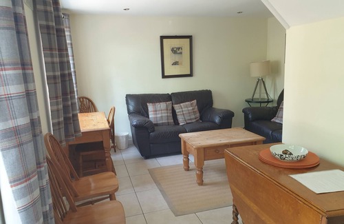 Abbess Roding Cottage | Quiet cottage very close to village centre and ameneties.