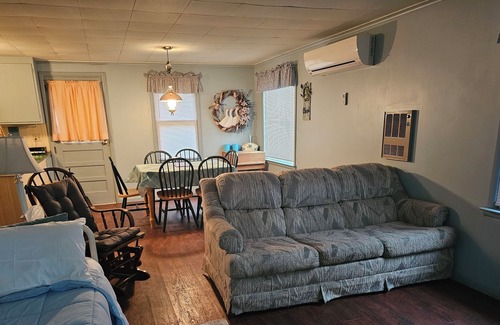 Beaverton Cabin | Quiet, cozy, cabin in the woods- welcome to tranquility. Come escape it all!