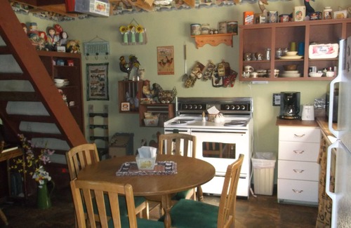 Kalifornsky House | Quiet, cozy, comfortable, centrally located to the best of the Kenai peninsula.