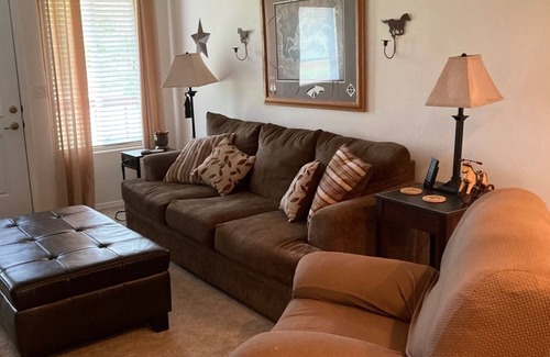 Athol House | Quiet, cozy, turnkey location close to Lake Pend Oreille: hunting/fishing/skiing