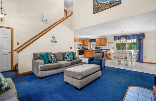 East Dennis House | Quiet Dennis Retreat – Deck, Yard & Recreation