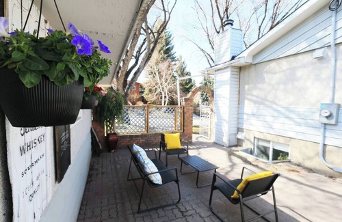 Brentwood House | Quiet Family Friendly, 4 min UofC Shops, 9 min DT