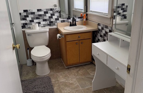 Vale Other | Quiet farmhouse with pasture in Vale