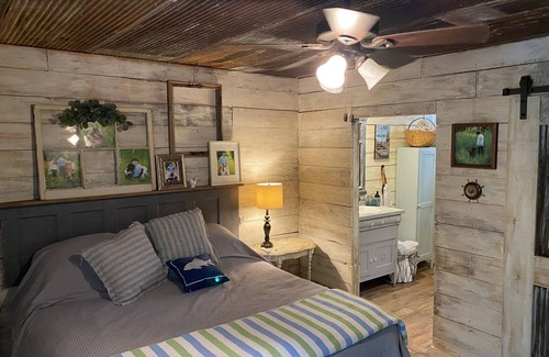 Langston Cottage | Quiet fishing cottage at Lake Guntersville