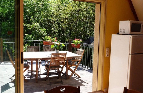 Loubressac Cottage | Quiet gite in one of the most beautiful villages of France, with pool