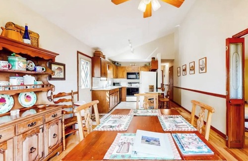 Newland House | Quiet hilltop home with decks & amazing view, right off Blue Ridge Parkway