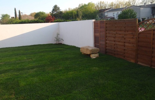 Marsillargues House | QUIET HOUSE WITH GARDEN AND PRIVATE PARKING IN GREAT PROPERTY
