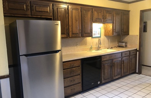 Amarillo House | Quiet neighborhood - three bedroom home with games