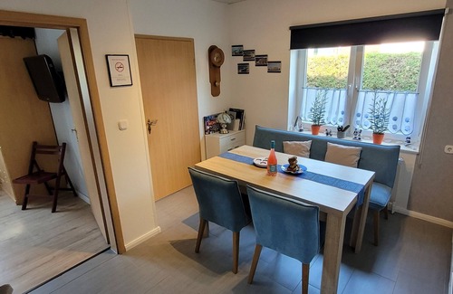 Papenburg Apartment | Quiet, newly renovated apartment in Papenburg, close to the center