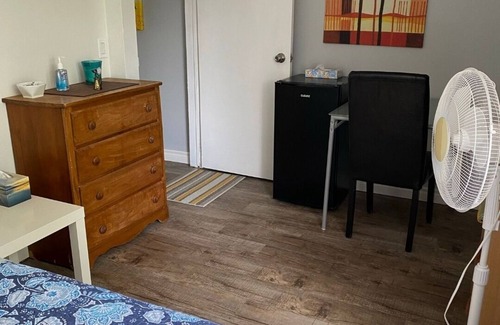 Peterborough Bed & Breakfast | Quiet Private Room in East City