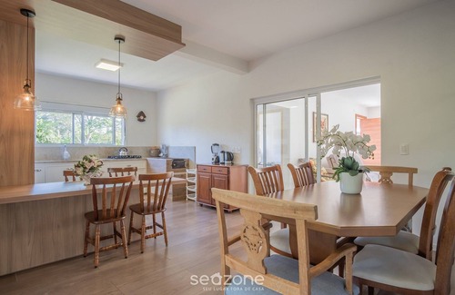 Praia do Rosa Apartment | Quiet Site 2.7 km From the Beach of Rosa Stg2085