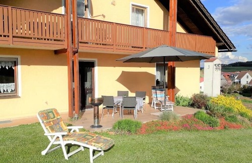Thanstein Apartment | Quiet vacation apartment (120 sqm) with sunny balcony
