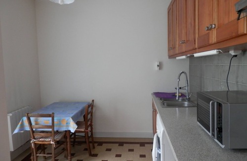 Cherves-Richemont House | Quiet, well-equipped house 4km from Cognac. Enclosed garden space for 2 cars.