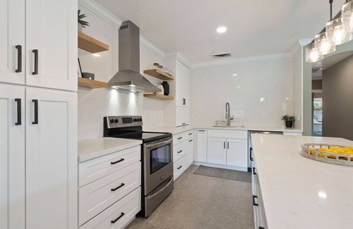 Old Northwood House | Quiet West Palm Beach Escape - Prime Location Close to Beaches, Town, Boat Show!
