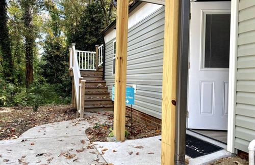 High Point Apartment | Quietude Place · Stylish 2 Bedroom House with Full Kitchen near HPU