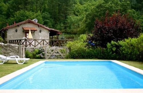 Vieira do Minho Cottage | Quinta da Baralha cottage with private pool