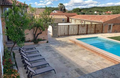 Alvaiazere Hostel | Quinta da Cortiça - Casa da Torre