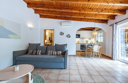 Luz Cottage | Quinta da Liberdade: Spacious Cottage (4 persons)