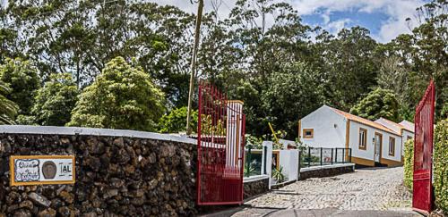 Angra do Heroismo Ski Chalet | Quinta do Malhinha- Turismo
