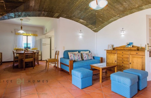 Quarteira Ski Chalet | Quinta do Romão