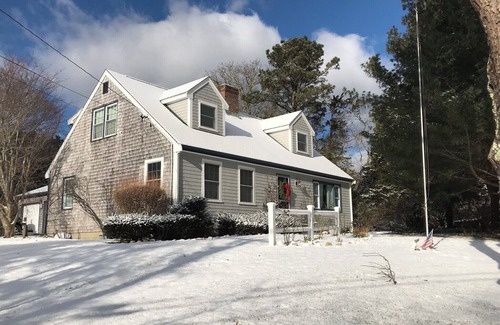 East Dennis House | Quivet Cape Cod Experience