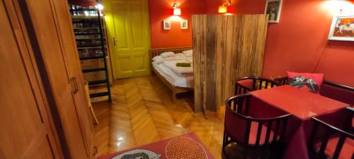 Belso-Ferencvaros Apartment | Ráday Street Apartment Budapest