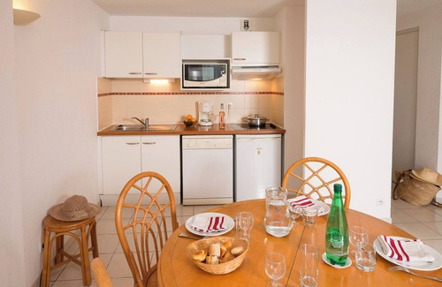 Valras-Plage Apartment | Résidence Alizea Beach 2PC8