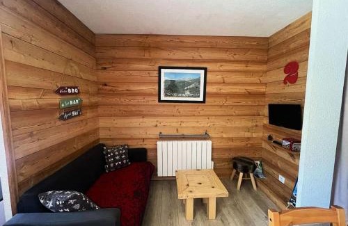 Mont-de-Lans Apartment | Résidence Arc En Ciel C - Appartement de charme pour 4 personnes idéalement situé dans un secteur calme proche des pistes MAE-5561