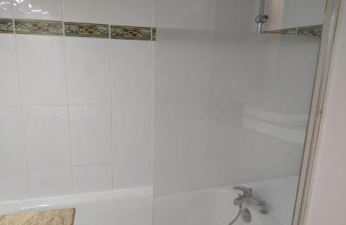 Beziers Apartment | Résidence calme avec piscine