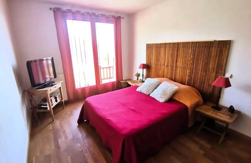 Reallon Ski Chalet | Résidence Chal Pra Prunier - Chalets for 18 People