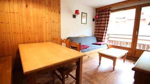 Puy-Saint-Vincent Apartment | Résidence Dame Blanche - DBA215 - APPT 1 CHAMBRE + CABINE - BALCON - 6 PERSONNES - Secteur 1800 MAE-5191