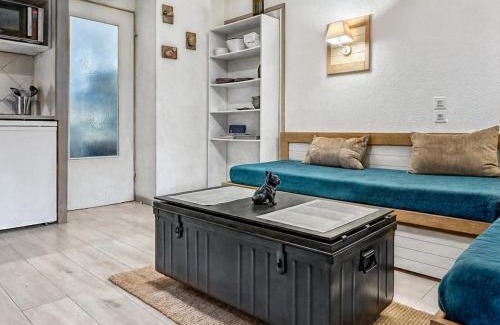 Valescure House | Résidence Ensoleillée avec Piscine