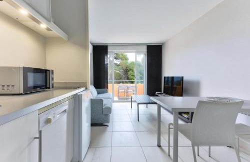 Giens Apartment | Résidence La Pinède - maeva Home - Appartement 2 pièces 4 personnes vue Mer - Sélection MAE-4181