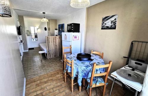 Port Leucate Apartment | Résidence Les Arenes - STUDIO 4 PERSONNES 4 couchages PORT LEUCATE MAE-7051
