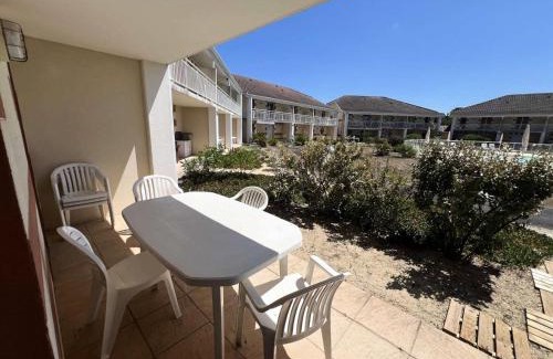 Le Verdon-sur-Mer Apartment | Résidence Les Vertmarines - 226 - Appartement tout confort en résidence avec piscine au Verdon sur Mer MAE-9133