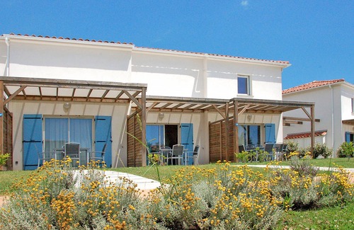 Poggio-Mezzana Apartment | Résidence Odalys Référence Acqua Bella by Interhome
