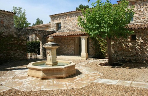Gordes Apartment | Résidence Odalys La Bastide des Chênes