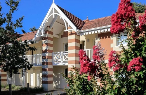 Soulac-sur-Mer Apartment | Résidence Pierre & Vacances Les Dunes du Médoc*** - Apartment for 5 people - 1 bedroom - Terrace or balcony