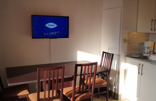 Bastide Giraud Apartment | Résidence Provençale 3 Rooms Swimming pool Parking 2 kms Sea Villeneuve Loubet