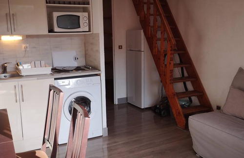 Bastide Giraud Apartment | Résidence Provençale 3 Rooms Swimming pool Parking 2 kms Sea Villeneuve Loubet