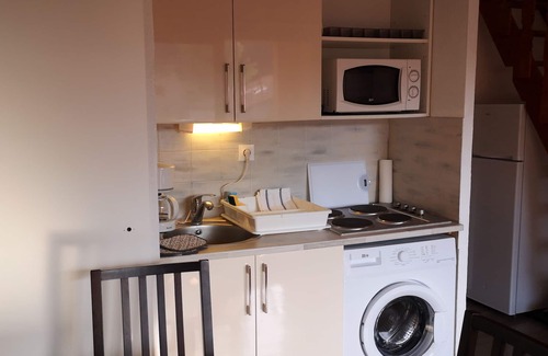 Bastide Giraud Apartment | Résidence Provençale 3 Rooms Swimming pool Parking 2 kms Sea Villeneuve Loubet