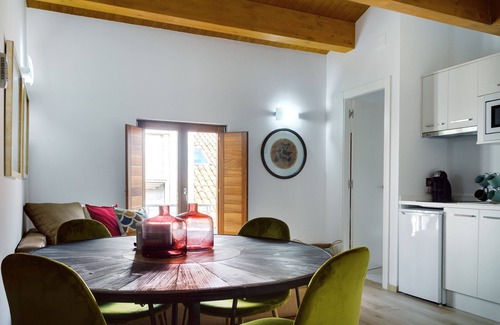 Santiago de Compostela Historic Centre Apartment | Rúa Travesa