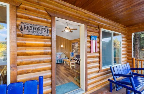 Long Valley Junction Cabin | "R & R" Owned and Operated by a Loving Family looking to share Our home with You
