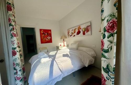 Huerta de la Salud Apartment | R4 Apartment next to Plaza de España and Metro